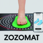 足のサイズをスマホをつかって3D計測？　新たな靴選びZOZOMATとはサムネイル画像