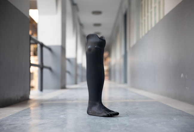 3Dプリンターで製造された膝下義足
