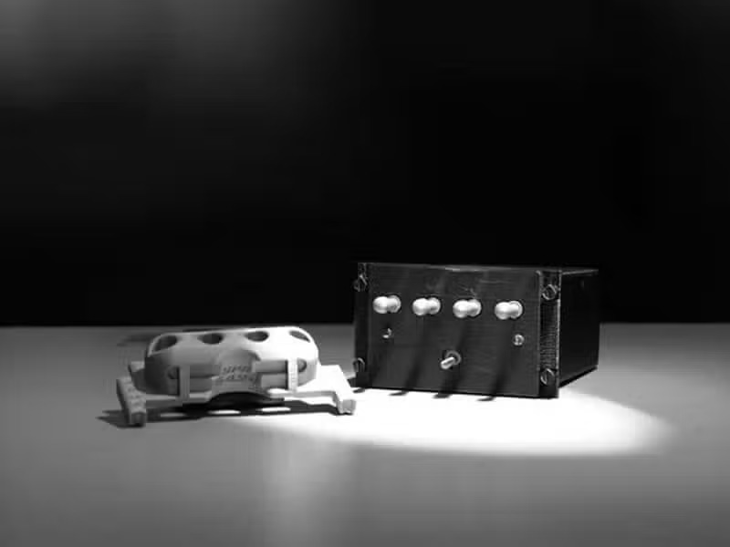 B-2-ステルス爆撃機|AMADカバーの画像